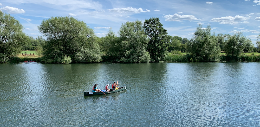 Pangbourne Canoe Hire